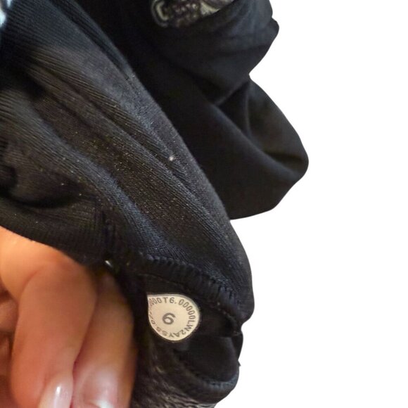 Lululemon Womens Size 6 Energy Stappy Sports Bra Black & White Abstract - Picture 5 of 6